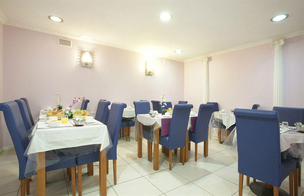 Hotel Riviera Renovated Paříž Exteriér fotografie